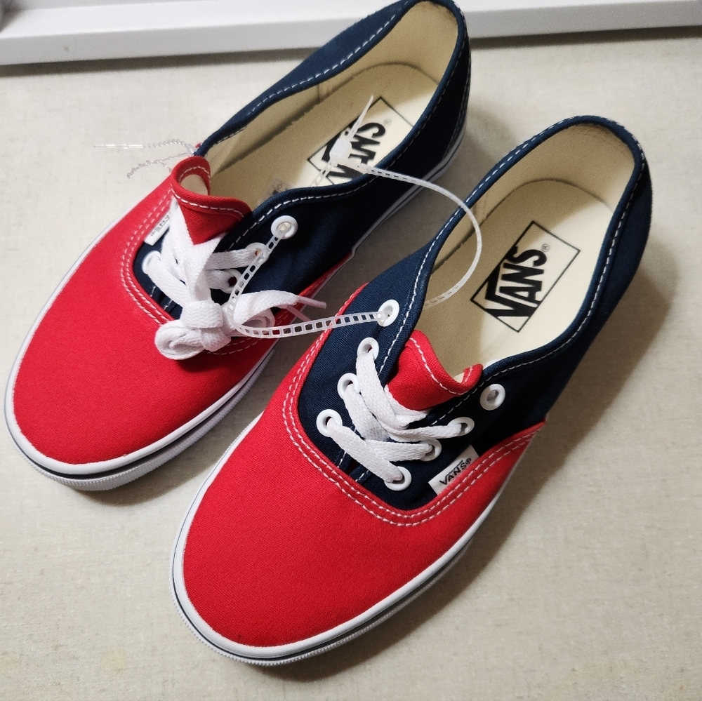 Vans Women's Sneakers in Red and Navy, Size 7, NWOT